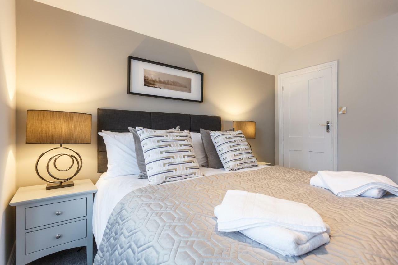 Appartement Stylish Town Centre House - 300Mbps, Parking & Sunny Decking à Bornemouth Extérieur photo
