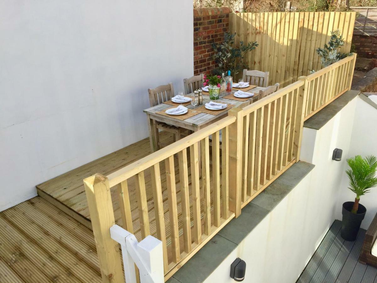 Appartement Stylish Town Centre House - 300Mbps, Parking & Sunny Decking à Bornemouth Extérieur photo