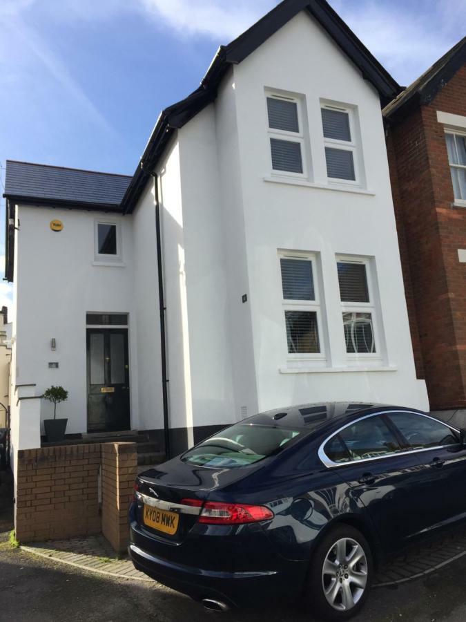 Appartement Stylish Town Centre House - 300Mbps, Parking & Sunny Decking à Bornemouth Extérieur photo